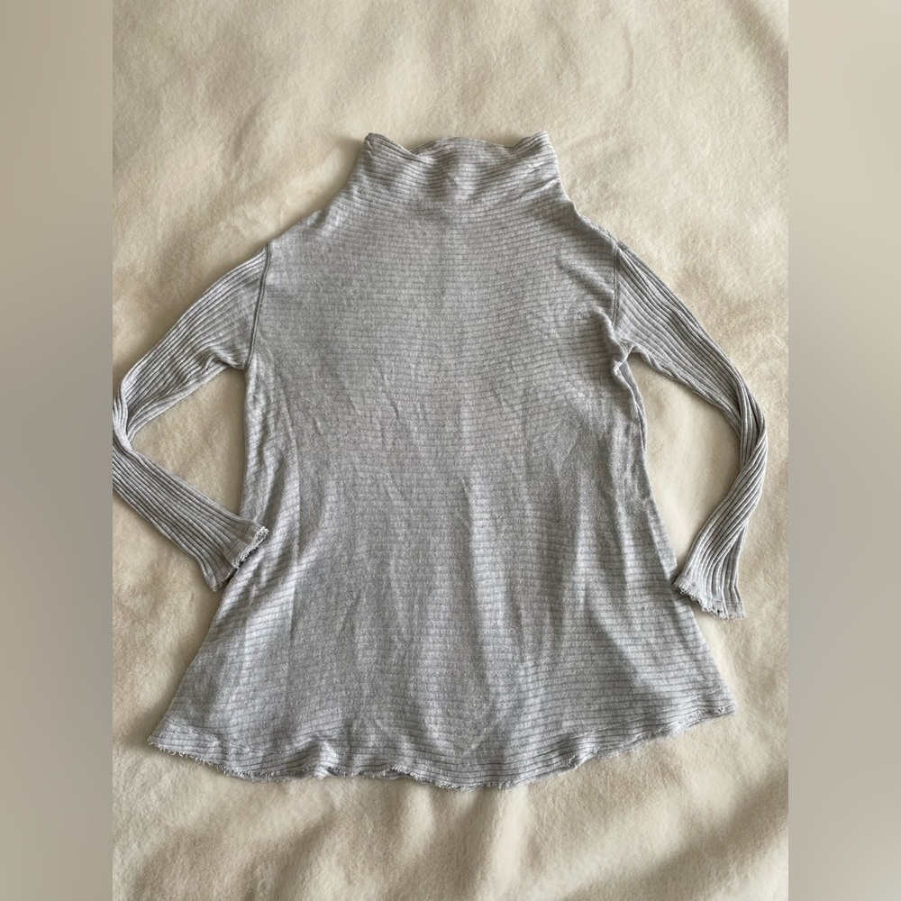Free People mock neck top | We The Free | grey | beige | small